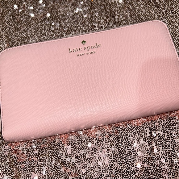 Kate Spade Schuyler Large Continental Wallet in Conch Pink - Picture 3 of 7